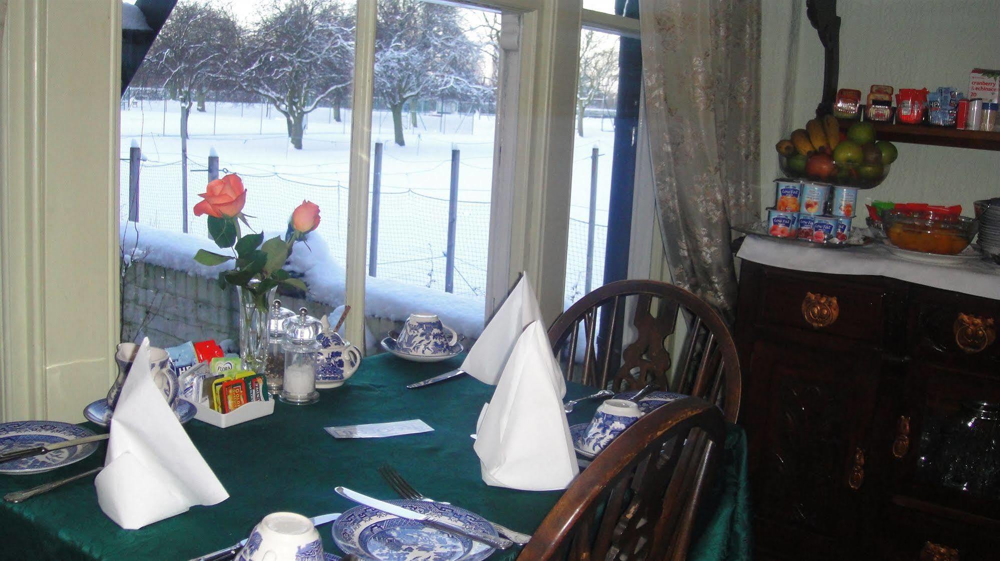 The Sycamore Guest House York Extérieur photo